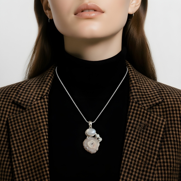 Sterling Silver 925 Pendant With Semiprecious Stones.